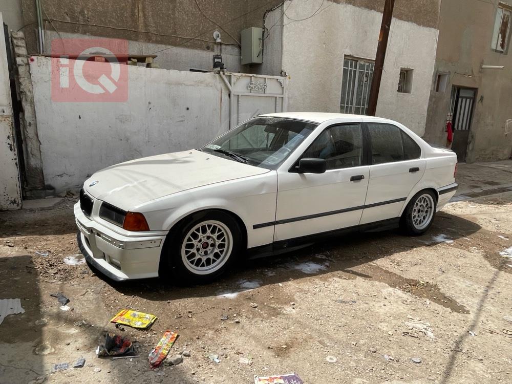 بي ام دبليو الفئة 3